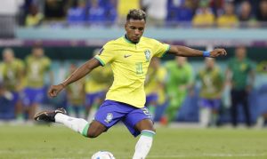 Copa: Brasil enfrenta Camarões tentando manter 100% de aproveitamento Com classificação garantida, Tite mandará a campo formação alternativa